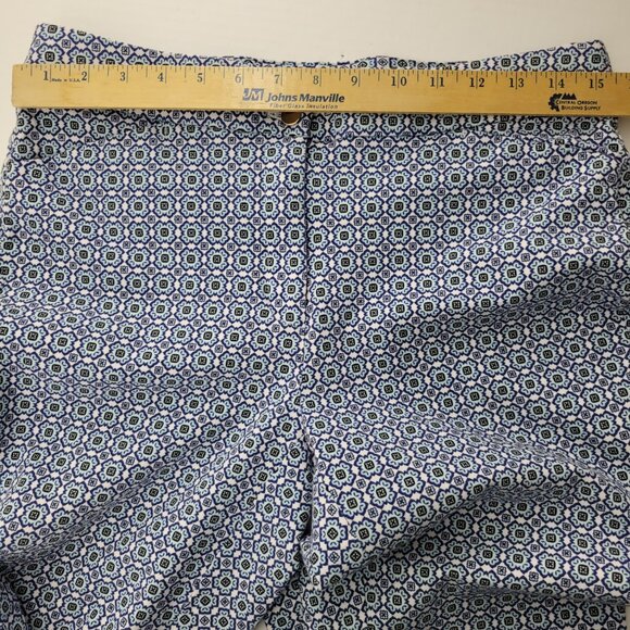 CHICOS Womens Medallion Stretch Pull Up Crop Pants Size 6 Nautical Coastal - Picture 7 of 15